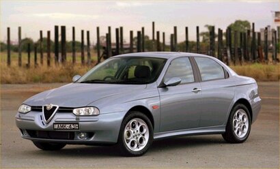 Alfa 156