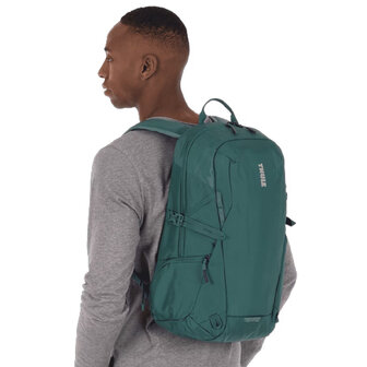 autovoordeelwinkel-Thule-Enroute-21-liter-Mallard-Green-3204839-dragend