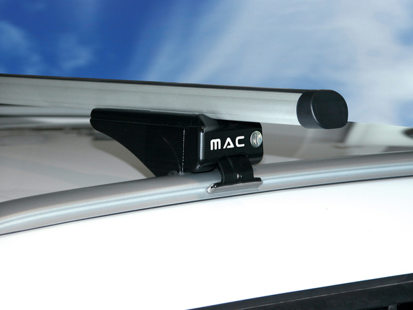 MAC A99 dakdragers op auto