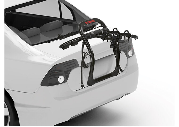 Yakima FullBack 2 - op auto schuin