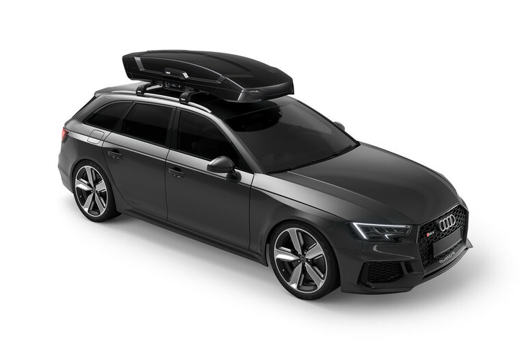 Thule Vector M - Black Metallic - Dakkoffer - schuin voor