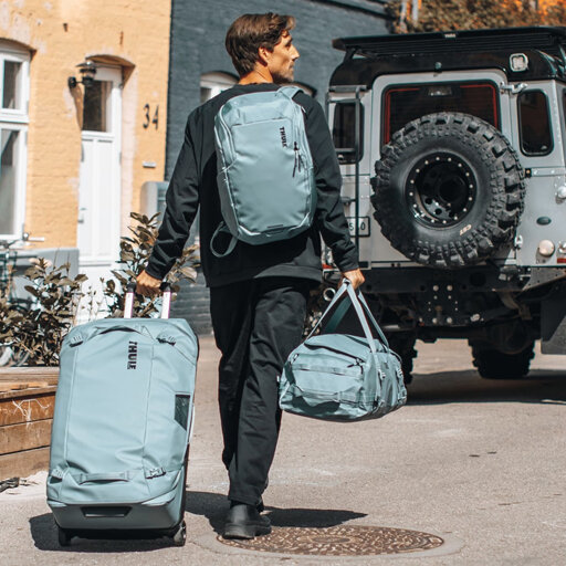 Autovoordeelwinkel-Thule-Chasm-duffeltas-40-liter-Pond-Gray-3204992-sfeer-collectie