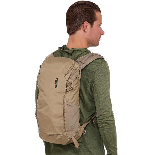 autovoordeelwinkel-Thule-AllTrail-16-liter-Faded-Khaki-3205080-dragend