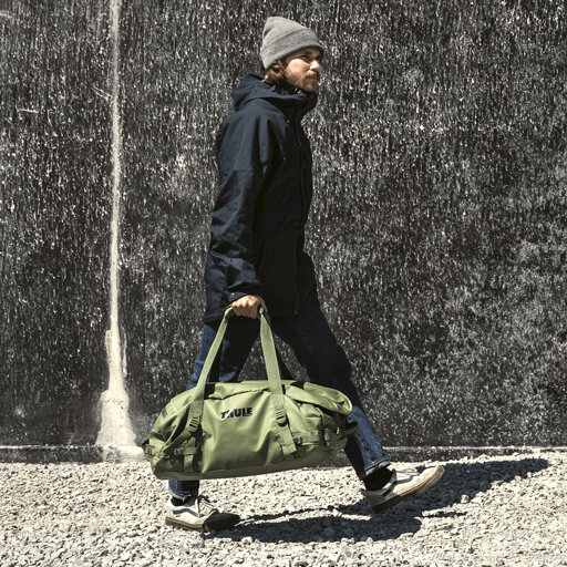Autovoordeelwinkel-Thule-Chasm-duffeltas-30-liter-Olivine-3205212-sfeer