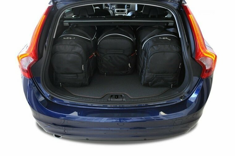 Kjust reistassenset Volvo V60 Cross Country 2015-2018 set van 4 tassen 3x roltas + 1x vliegtuigtas