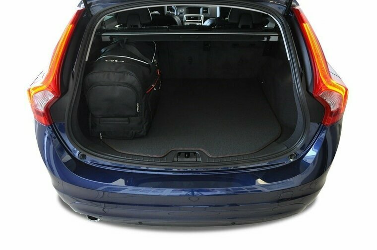 Kjust reistassenset Volvo V60 Cross Country 2015-2018 set van 4 tassen 3x roltas + 1x vliegtuigtas
