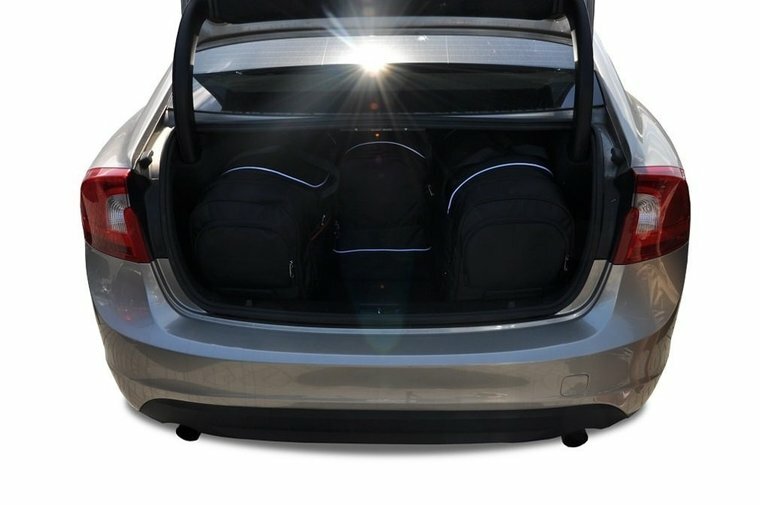 Kjust reistassenset Volvo S60 Sedan 2010-2019 set van 4 tassen 2x roltas + 2x sporttas