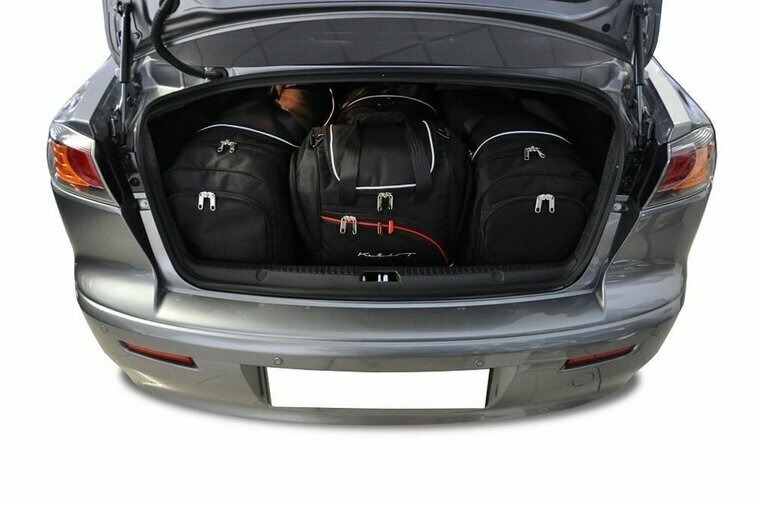 Kjust reistassenset Mitsubishi Lancer Sedan 2008-2016 set van 4 tassen