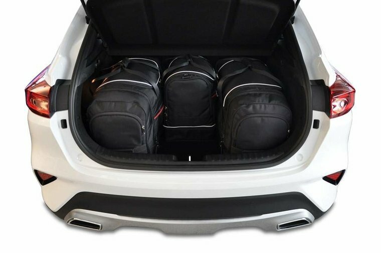 Kjust reistassenset Kia Venga vijfdeurs 2010-2019 set van 4 tassen 2x roltas + 1x sporttas + 1x vliegtuigtas