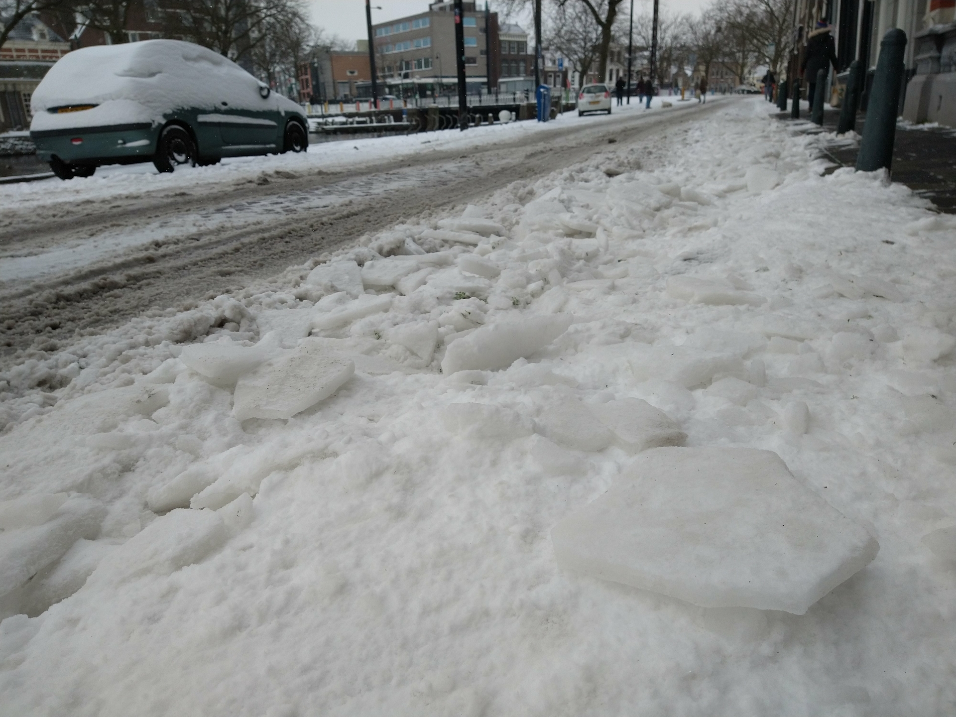 Rijden in de sneeuw: Do's en Don'ts