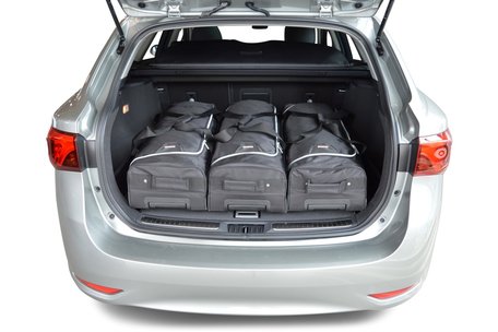 Reistassenset Toyota Avensis III 2008-2018 wagon