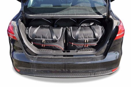 Ford Focus Limousine 2011-2018 | KJUST | Set van 5 tassen